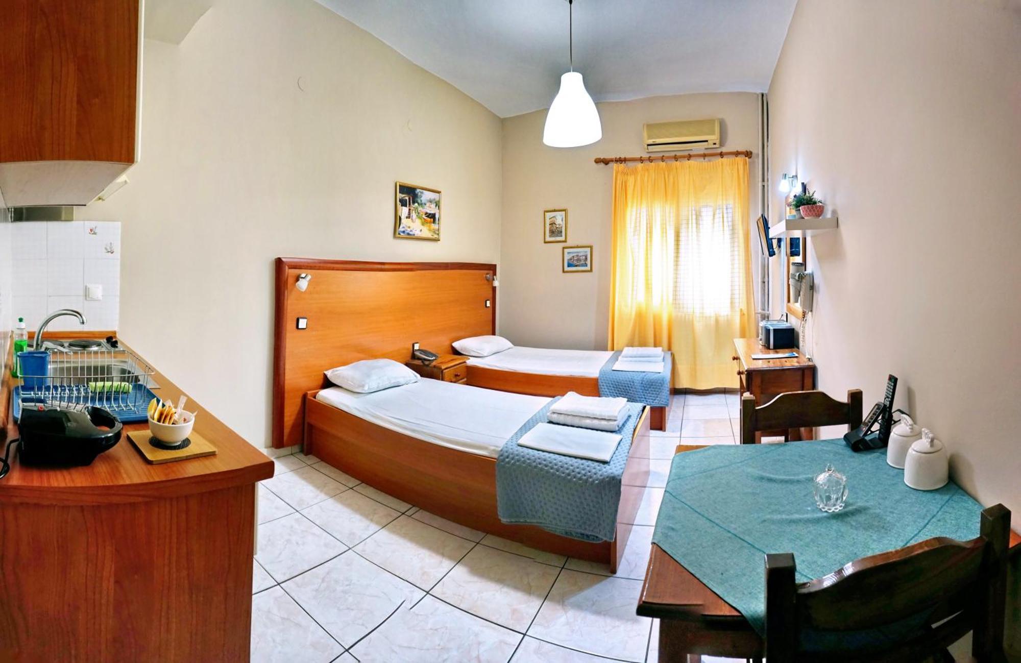 Sourada Studios Mytilene ภายนอก รูปภาพ